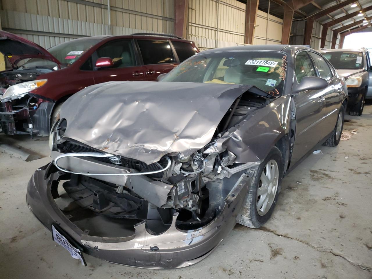 Photo 2 from auction – 2006 BUICK LACROSSE C with VIN 2G4WC582561206881