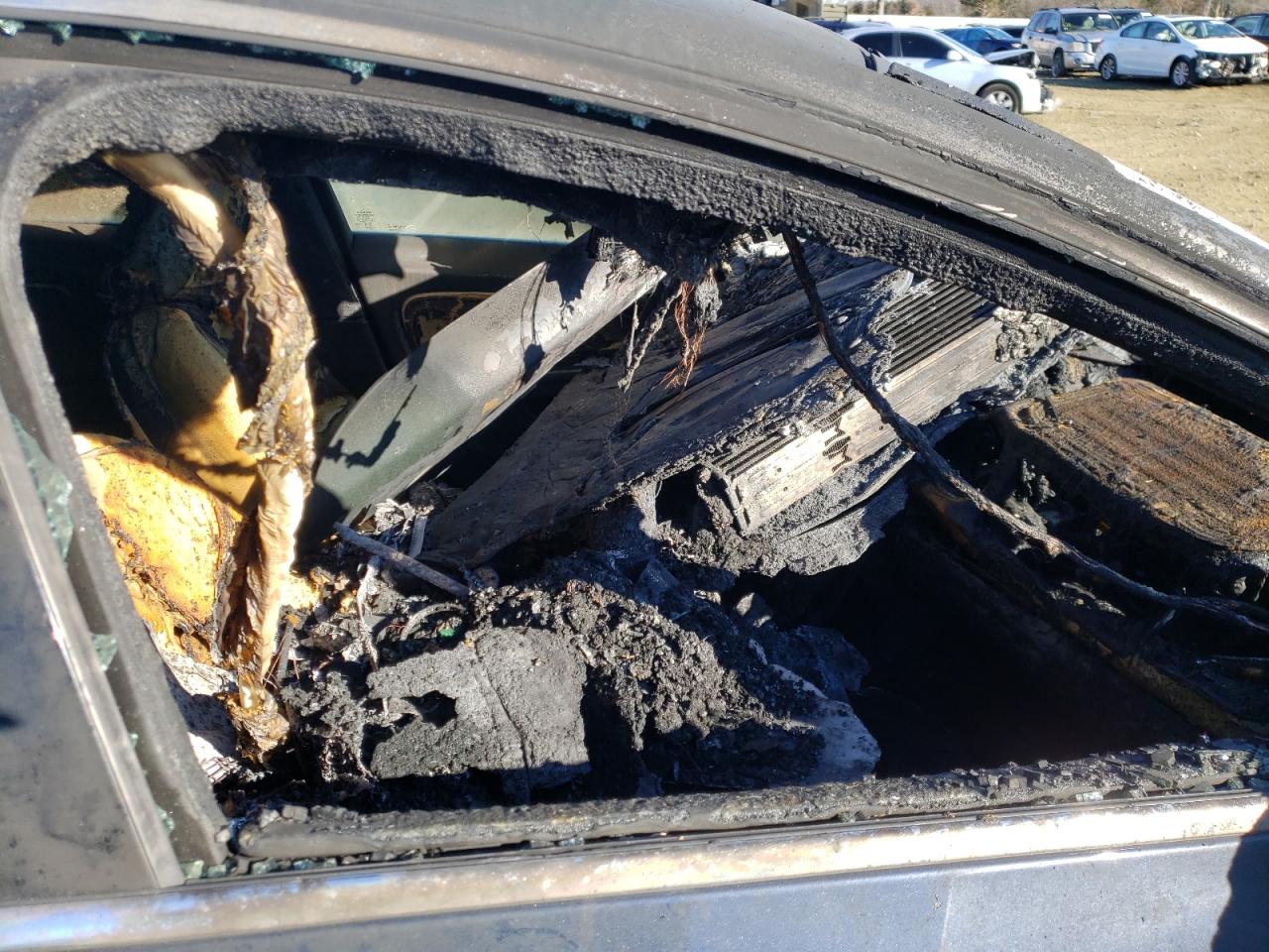 Photo 5 from auction – 2015 VOLVO S60 PLATIN with VIN YV149MFD0F2317664