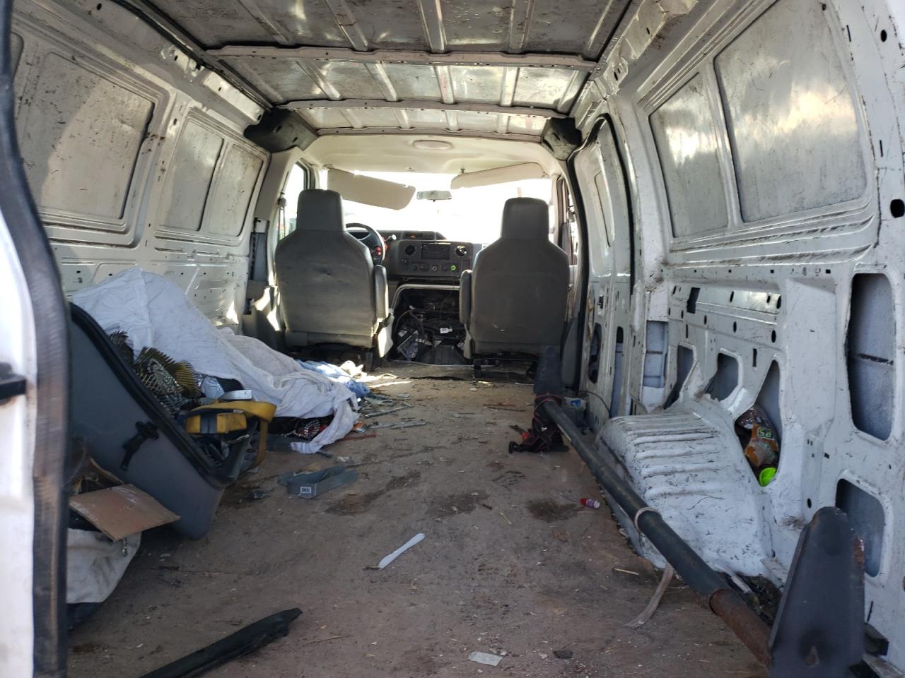 Photo 6 from auction – 2011 FORD ECONOLINE with VIN 1FTNS2EW0BDA74264