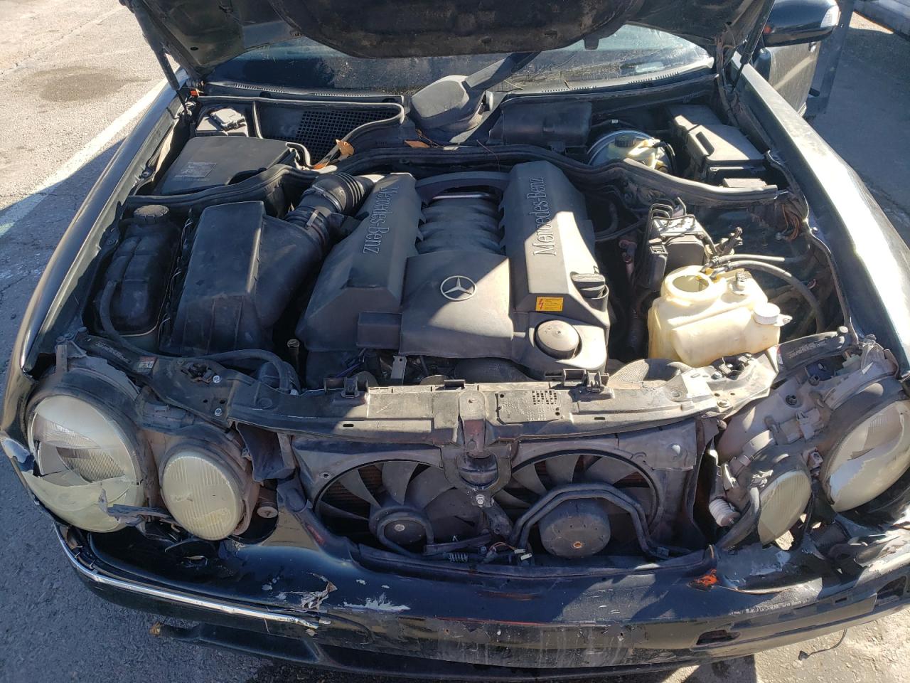 Photo 7 from auction – 2000 MERCEDES-BENZ E 430 with VIN WDBJF70J5YB070337