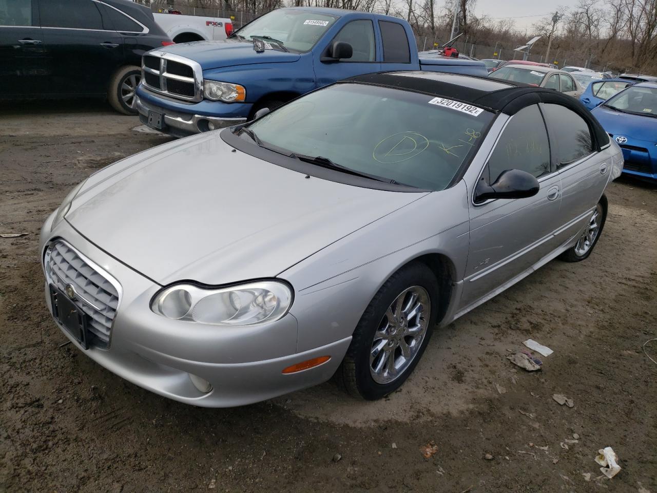 Photo 2 from auction – 2000 CHRYSLER LHS with VIN 2C3HC56G0YH339204