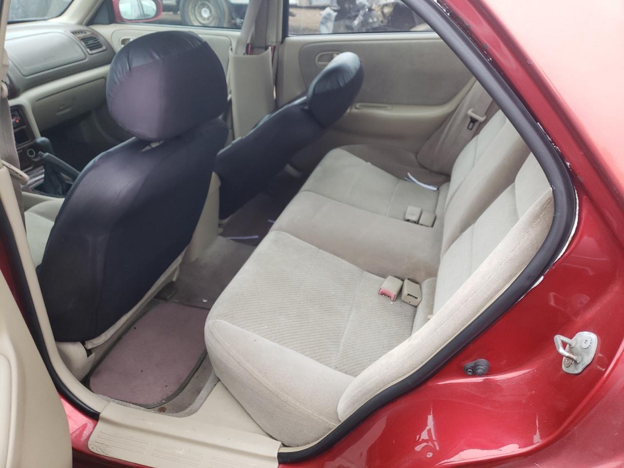 Photo 6 from auction – 1998 MAZDA 626 DX with VIN 1YVGF22C6W5732963