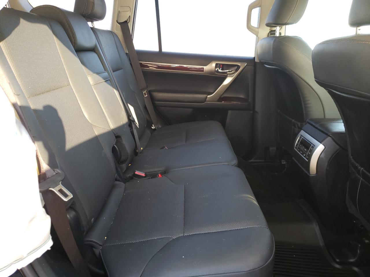 Photo 6 from auction – 2019 LEXUS GX 460 with VIN JTJBM7FX0K5235513