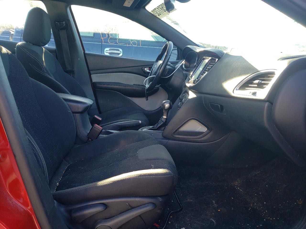 Photo 5 from auction – 2016 DODGE DART SXT with VIN 1C3CDFBB9GD517145
