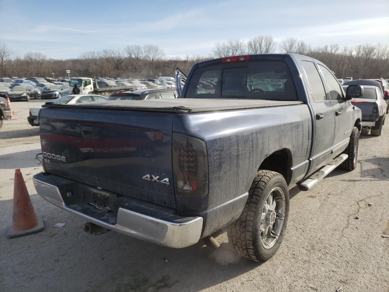 Photo 4 from auction – 2003 DODGE RAM 1500 S with VIN 1D3HU18N03J529838