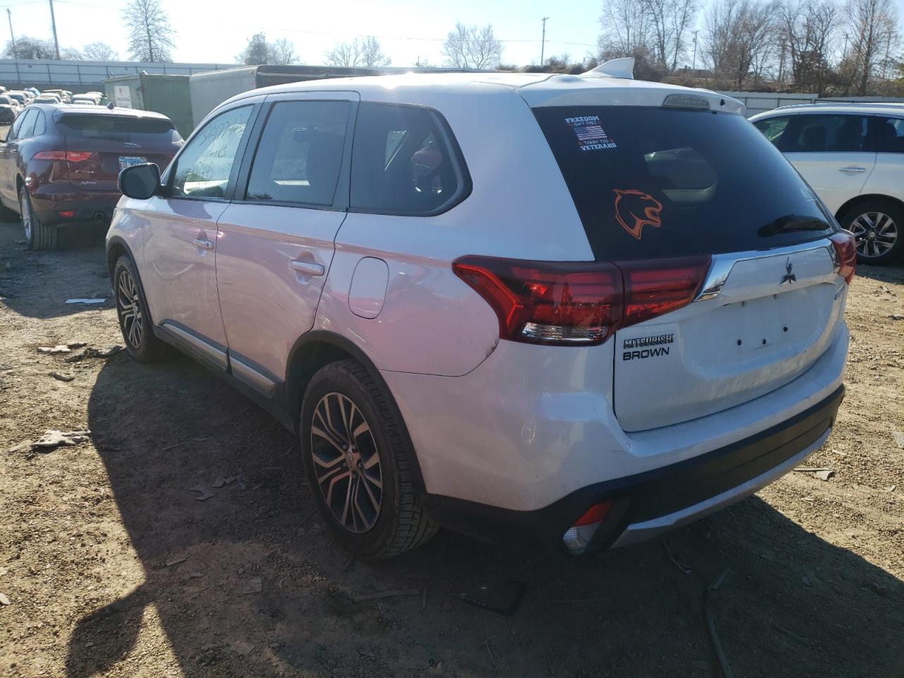Photo 3 from auction – 2017 MITSUBISHI OUTLANDER with VIN JA4AD2A36HZ011731