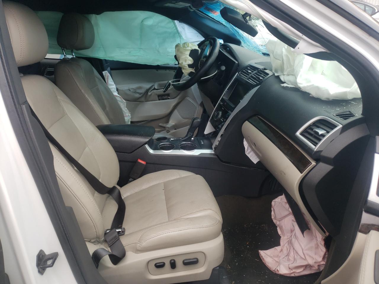 Photo 5 from auction – 2013 FORD EXPLORER L with VIN 1FM5K7F87DGB31845