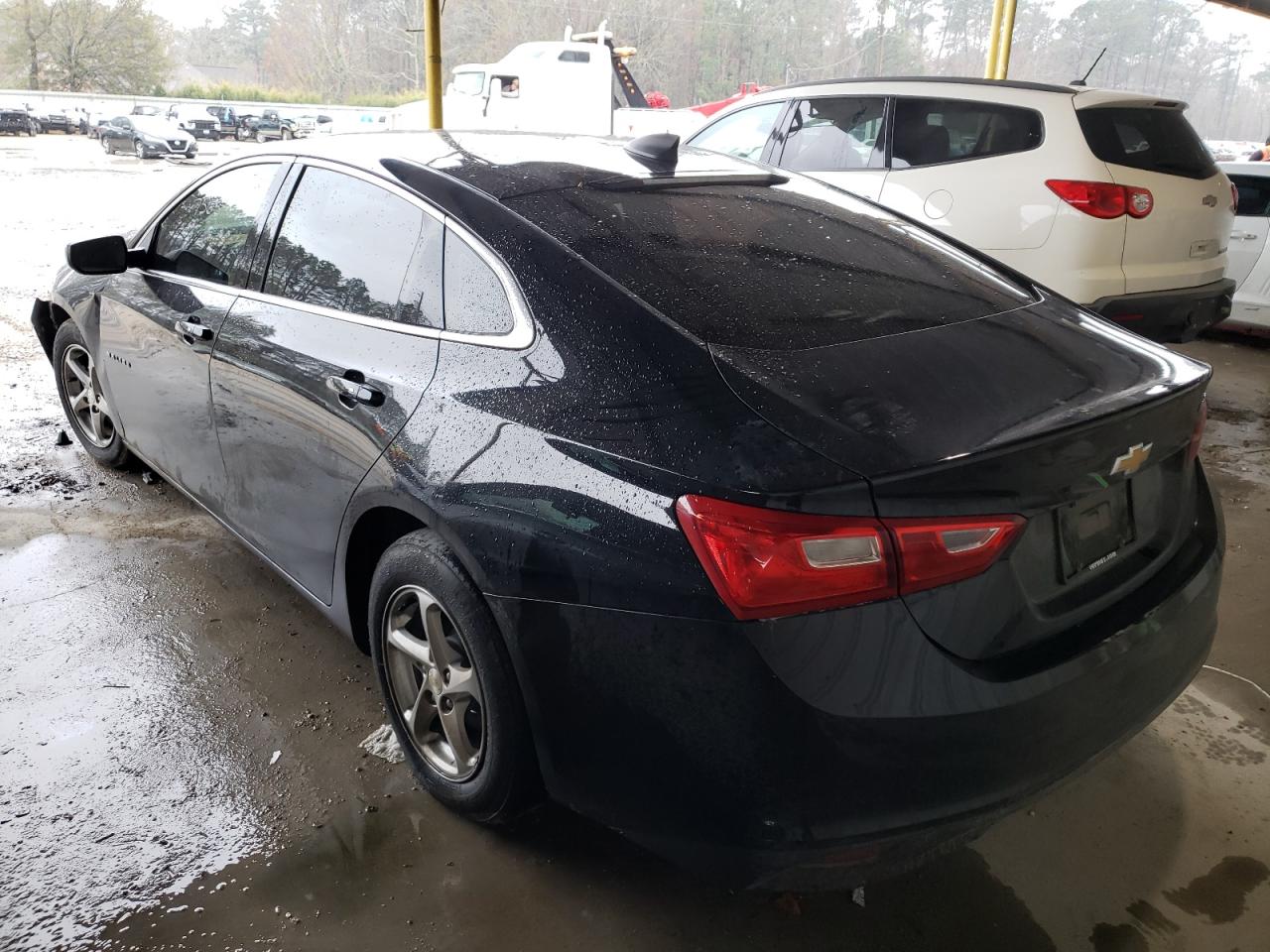 Photo 3 from auction – 2017 CHEVROLET MALIBU LS with VIN 1G1ZB5ST2HF193419