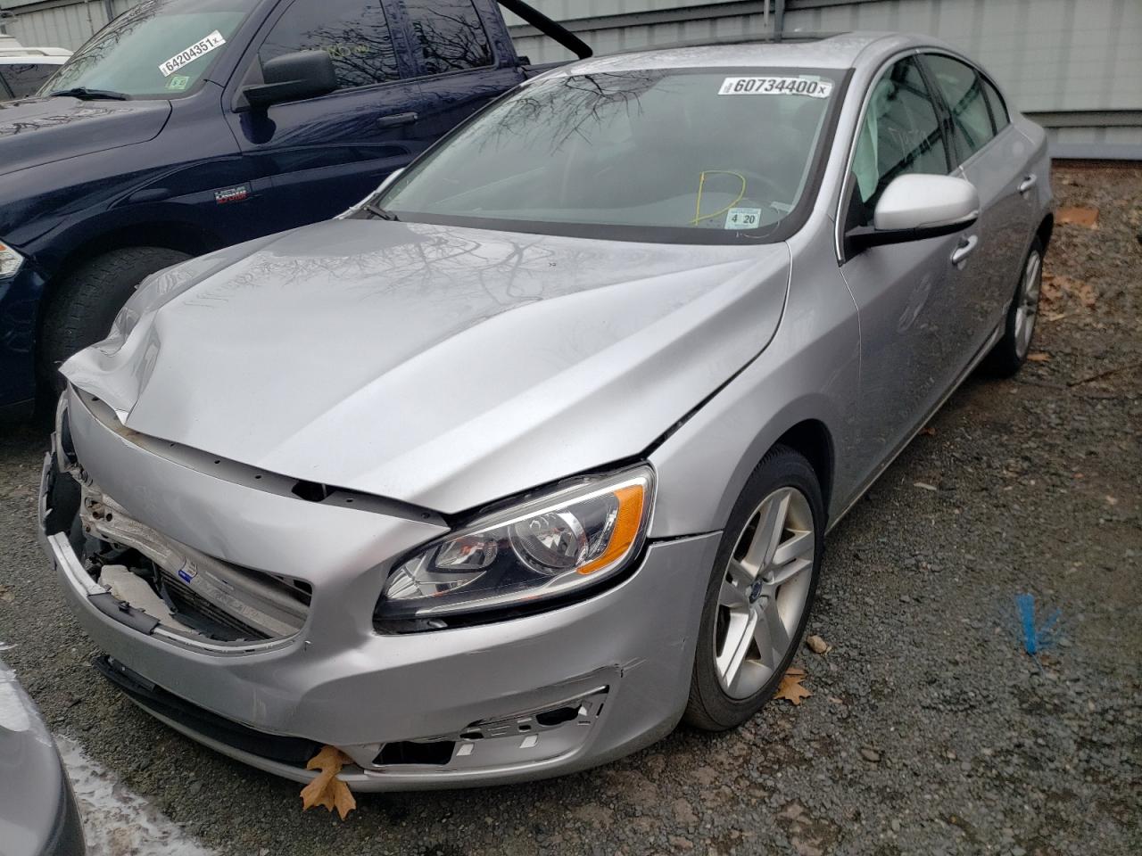 Photo 2 from auction – 2015 VOLVO S60 PREMIE with VIN YV1612TK3F1359999