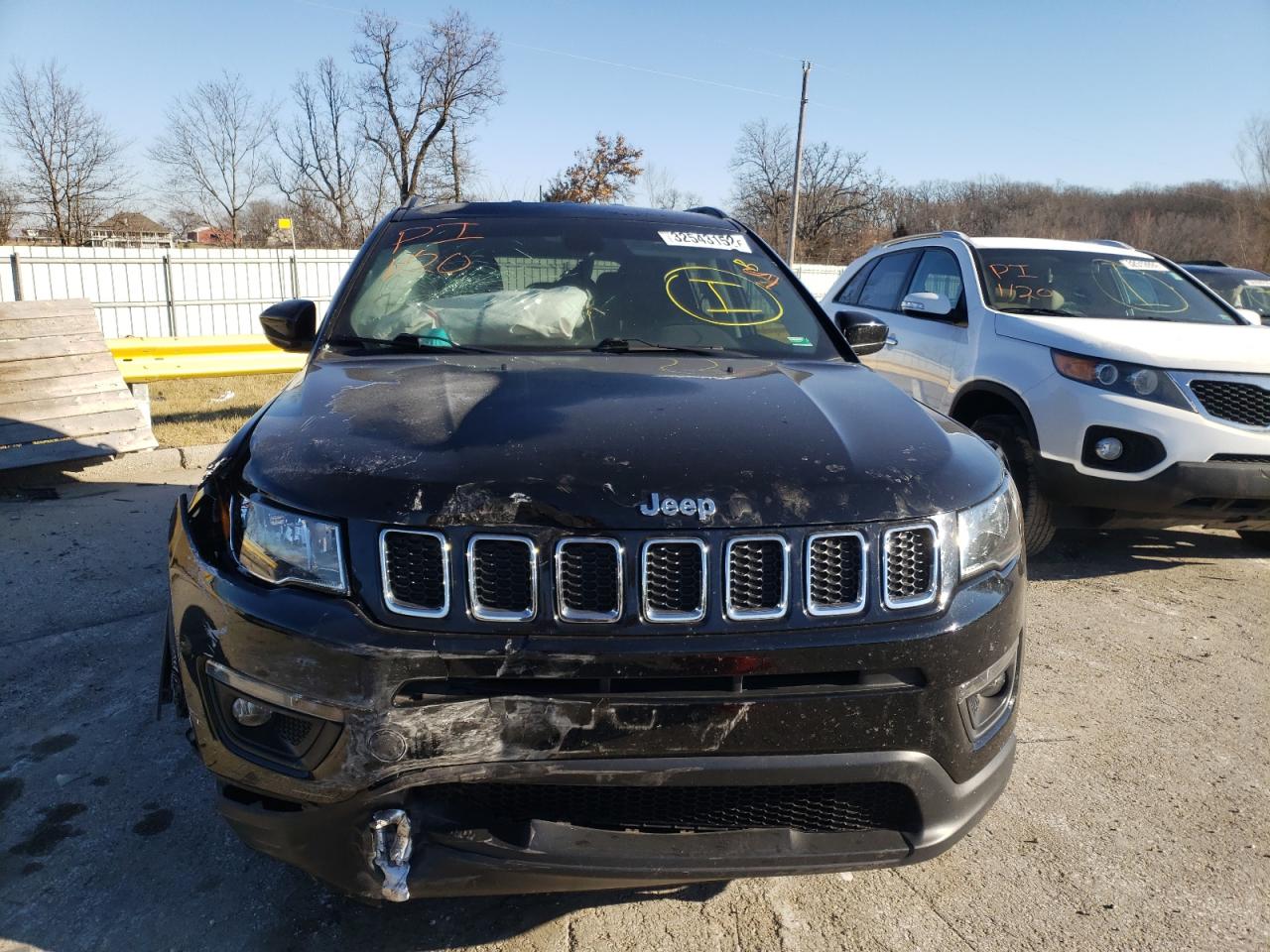 Photo 9 from auction – 2018 JEEP COMPASS with VIN 3C4NJCBB5JT166201