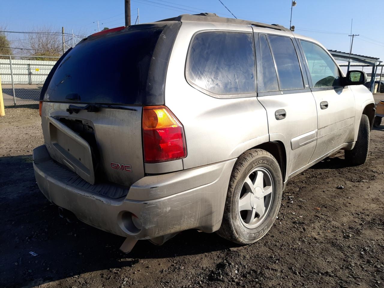 Photo 4 from auction – 2003 GMC ENVOY with VIN 1GKDS13SX32242063