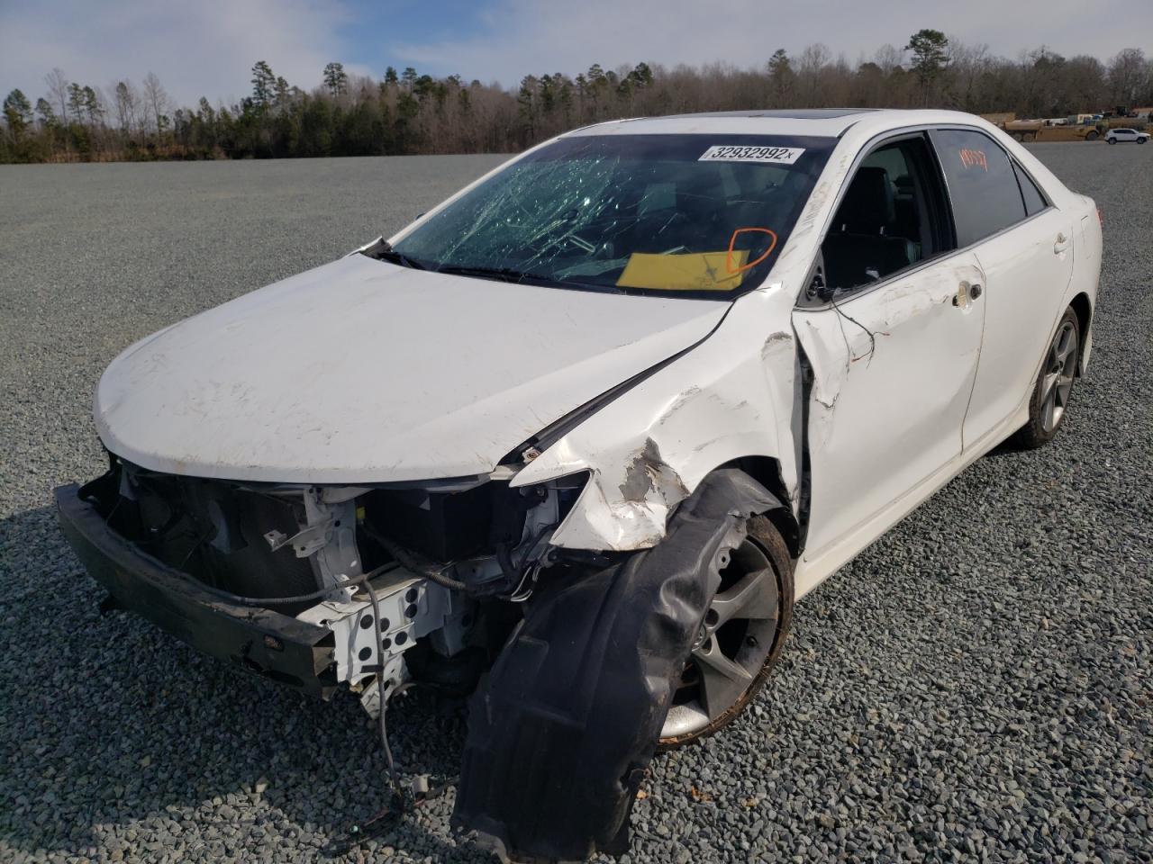 Photo 2 from auction – 2014 TOYOTA CAMRY L with VIN 4T1BF1FK3EU752468