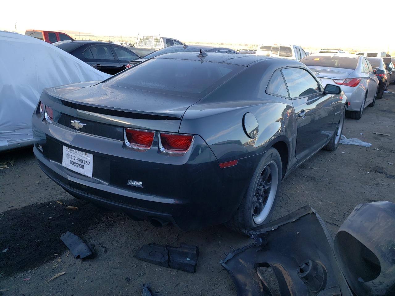 Photo 4 from auction – 2012 CHEVROLET CAMARO LS with VIN 2G1FA1E31C9173190