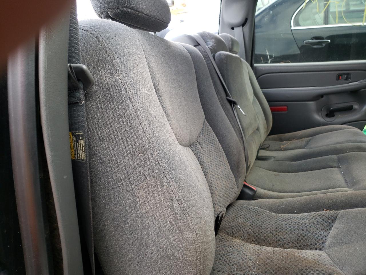 Photo 6 from auction – 2005 CHEVROLET SILVERADO with VIN 2GCEK13T551362302