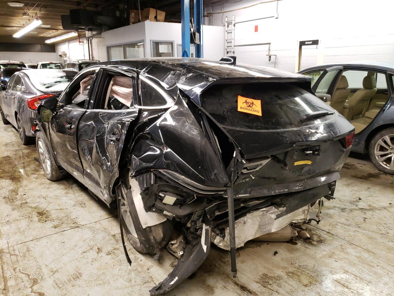Photo 3 from auction – 2018 JAGUAR E-PACE S with VIN SADFJ2FX0J1Z31461