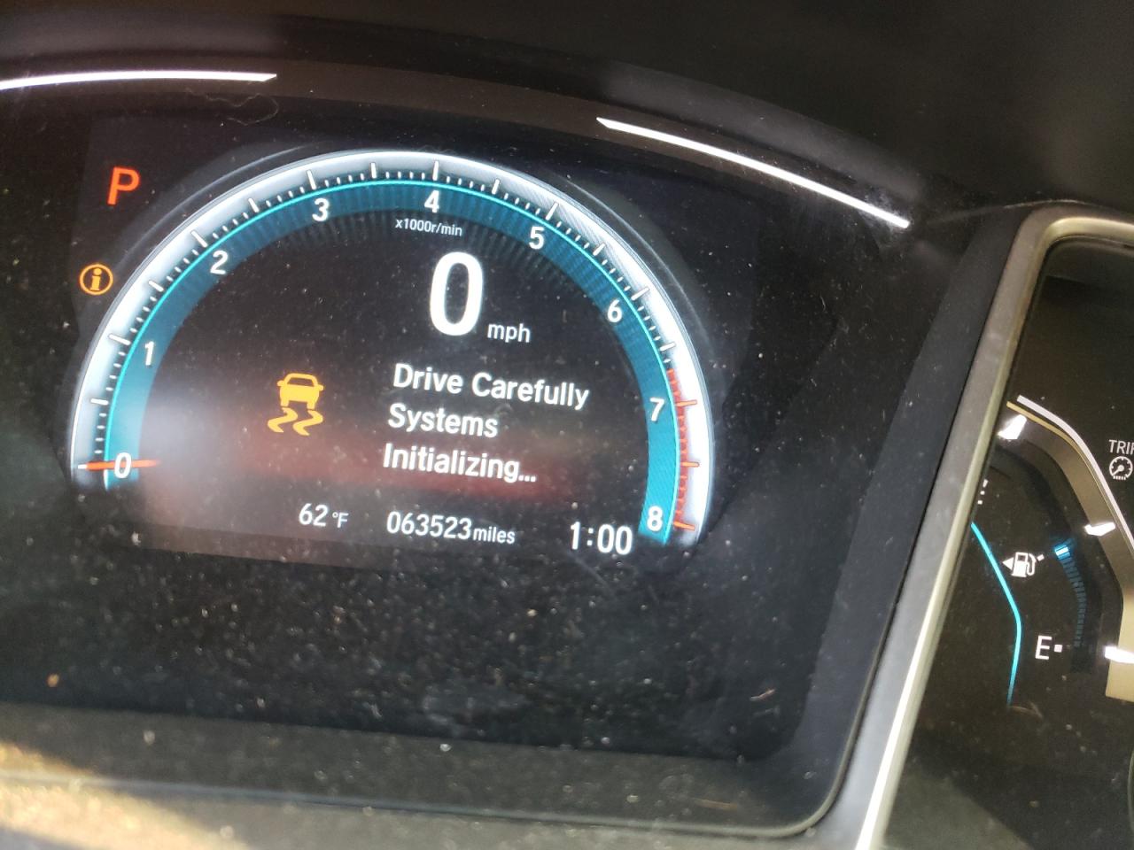 Photo 8 from auction – 2017 HONDA CIVIC EX with VIN 19XFC2F70HE205533