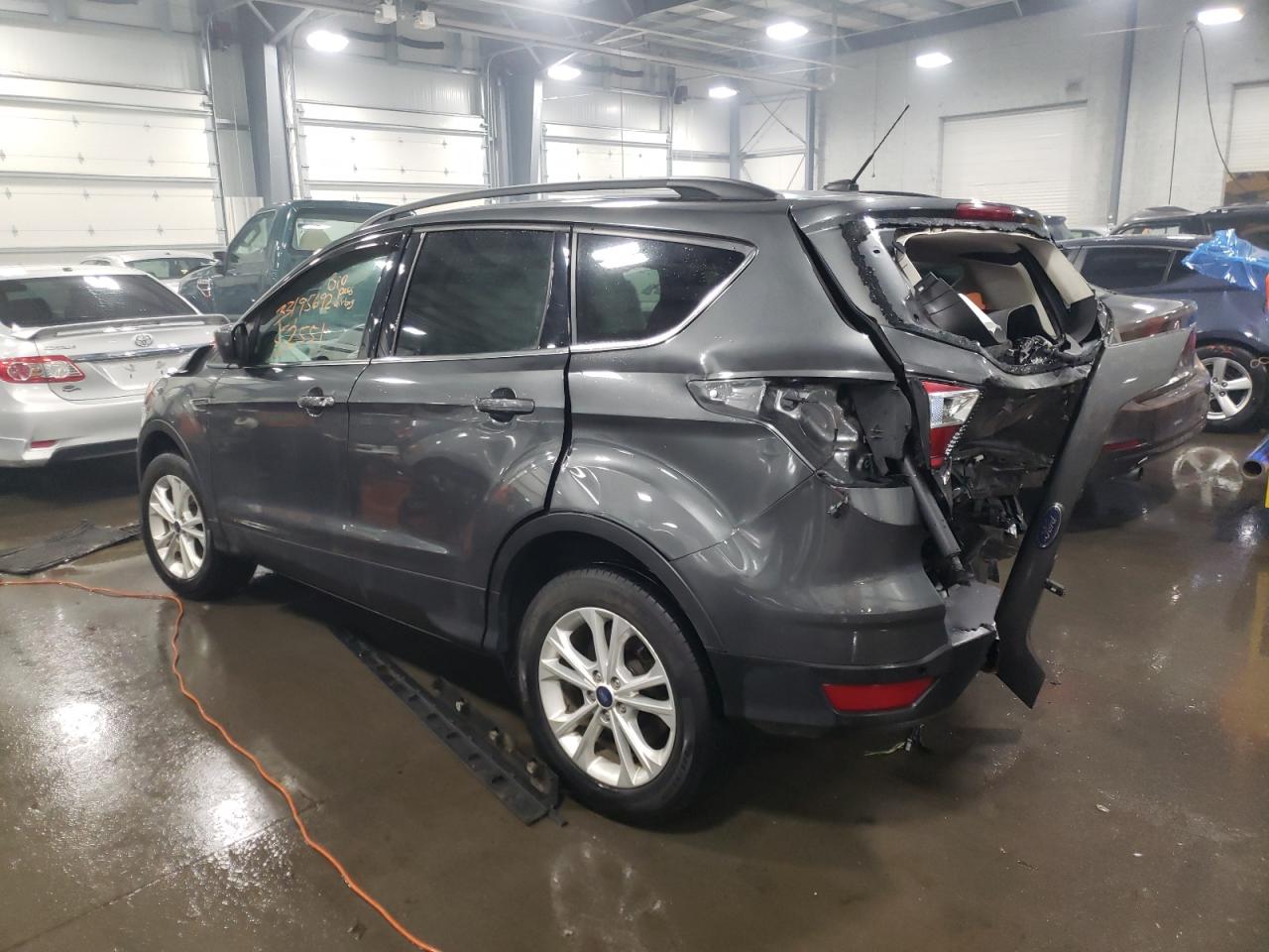 Photo 3 from auction – 2017 FORD ESCAPE SE with VIN 1FMCU0GD0HUC20409