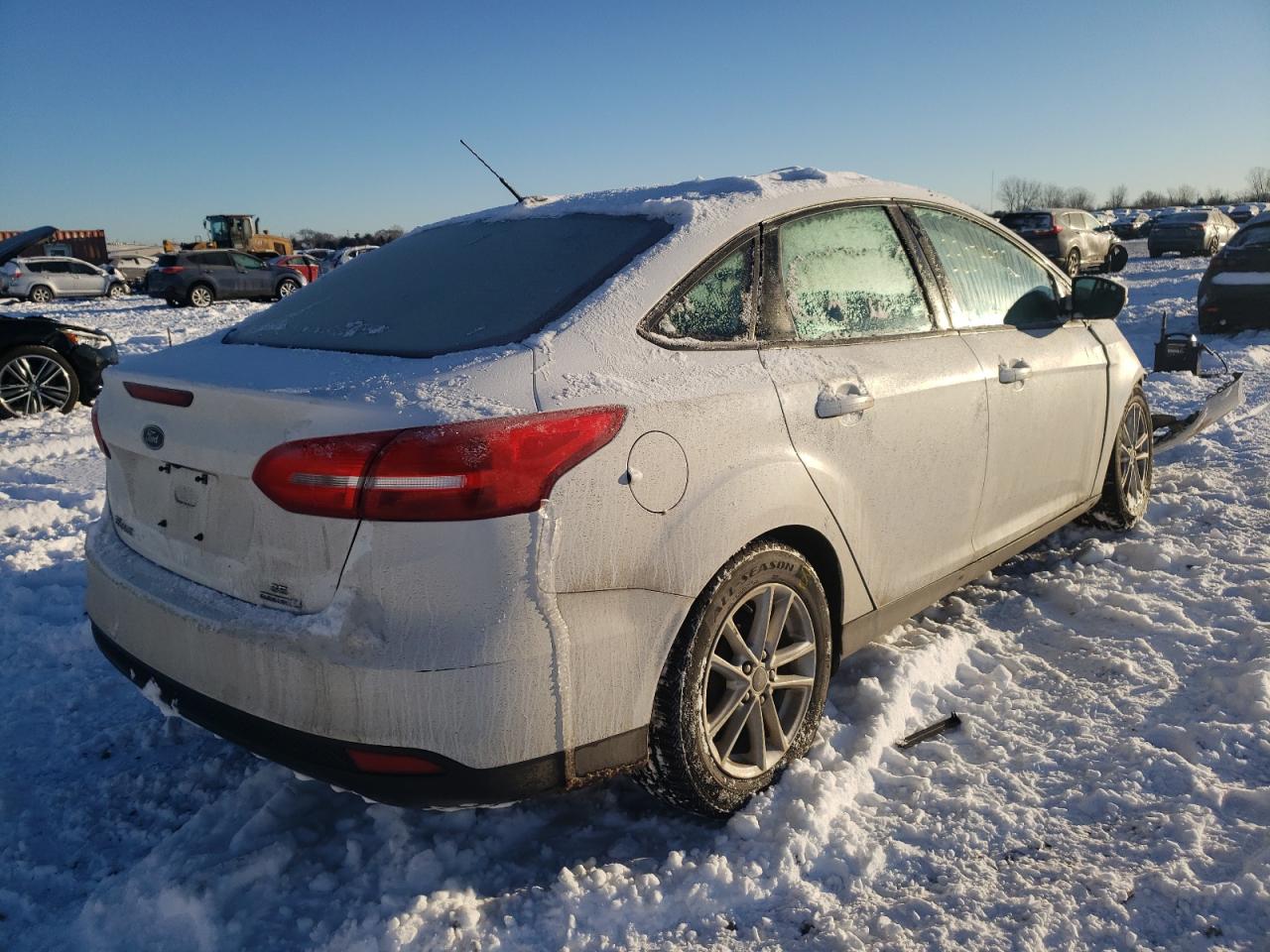 Photo 4 from auction – 2016 FORD FOCUS SE with VIN 1FADP3F2XGL310811