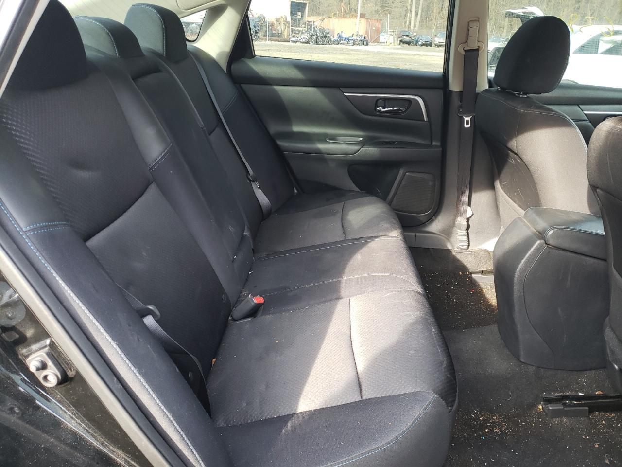 Photo 6 from auction – 2017 NISSAN ALTIMA 2.5 with VIN 1N4AL3AP4HC130002