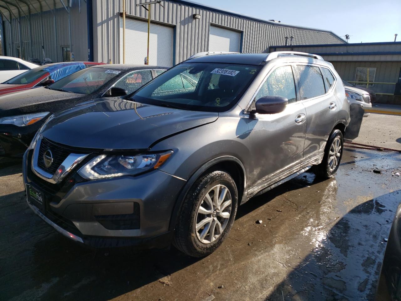 Photo 2 from auction – 2019 NISSAN ROGUE S with VIN KNMAT2MT2KP533554