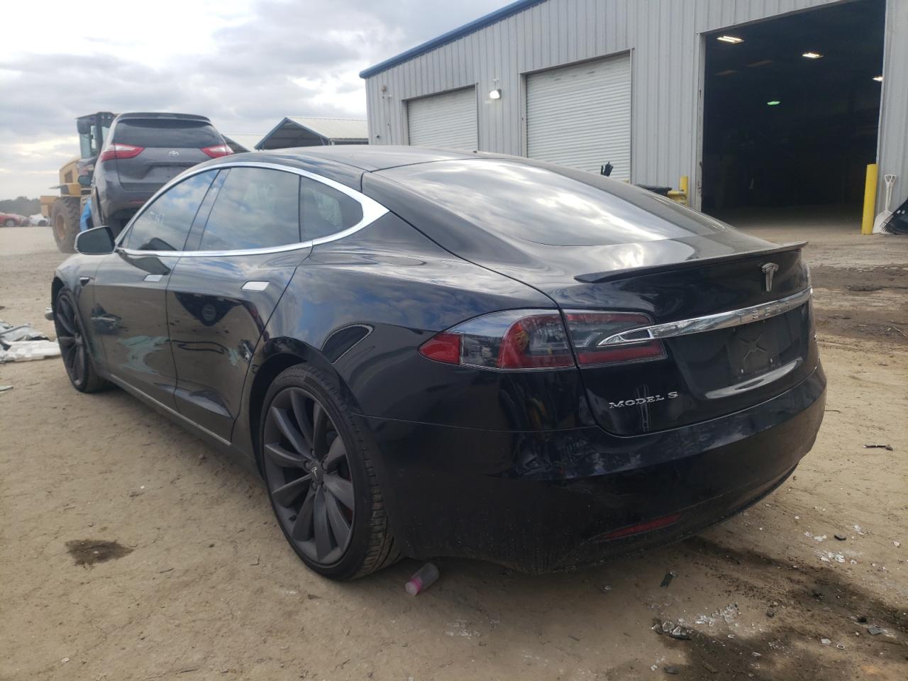 Photo 3 from auction – 2017 TESLA MODEL S with VIN 5YJSA1E21HF199384