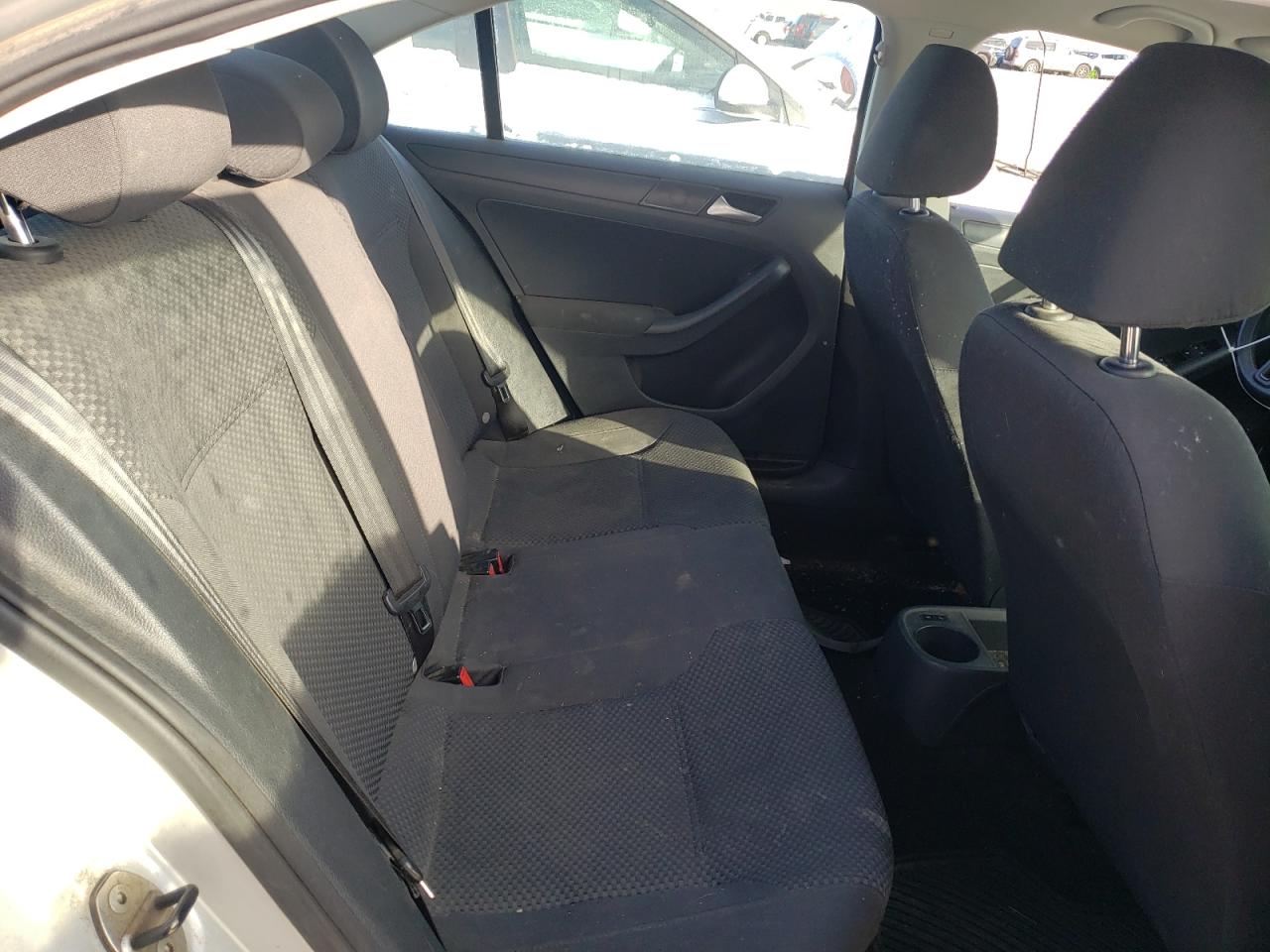 Photo 6 from auction – 2012 VOLKSWAGEN JETTA BASE with VIN 3VW1K7AJ9CM357450