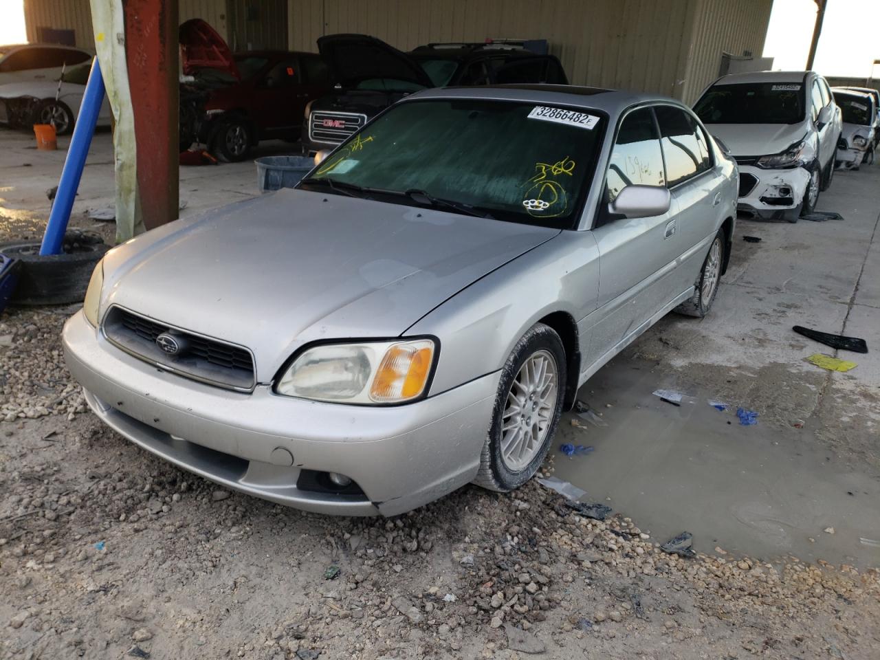 Photo 2 from auction – 2003 SUBARU LEGACY with VIN 4S3BE635337205053