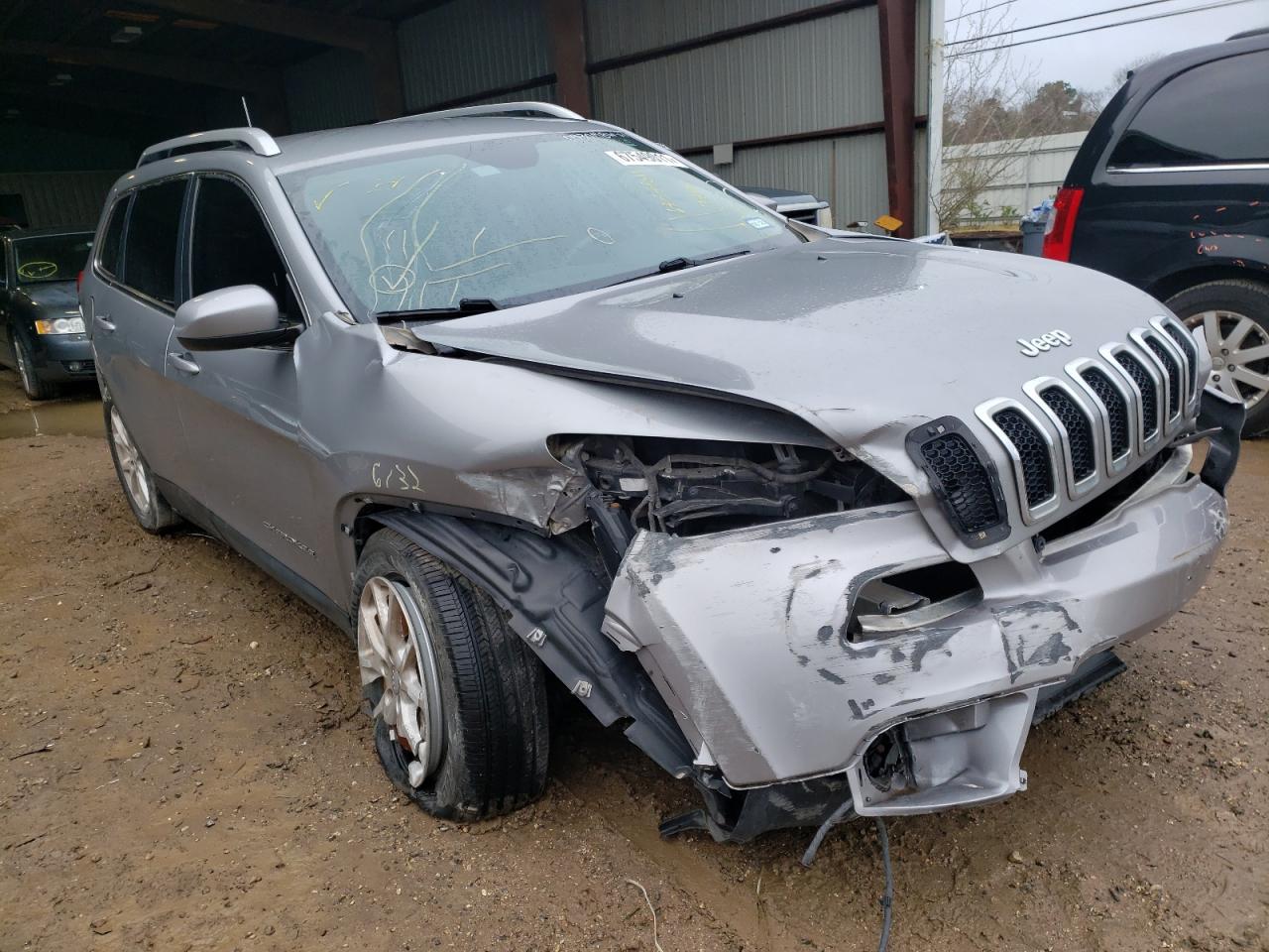 JEEP CHEROKEE L 2016 with VIN 1C4PJLCB4GW179385 - Photo from auction