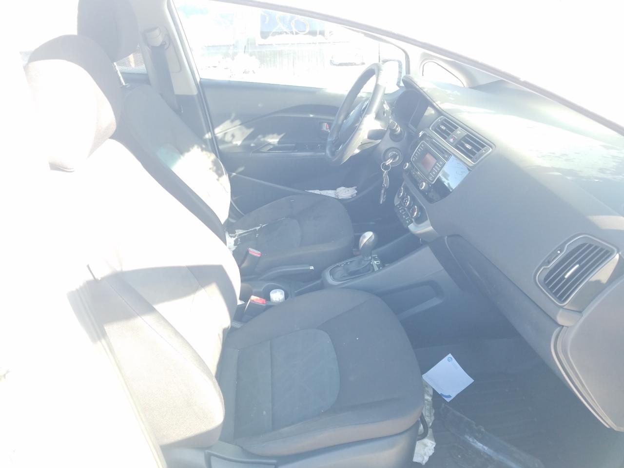 Photo 5 from auction – 2017 KIA RIO LX with VIN KNADM5A3XH6819311