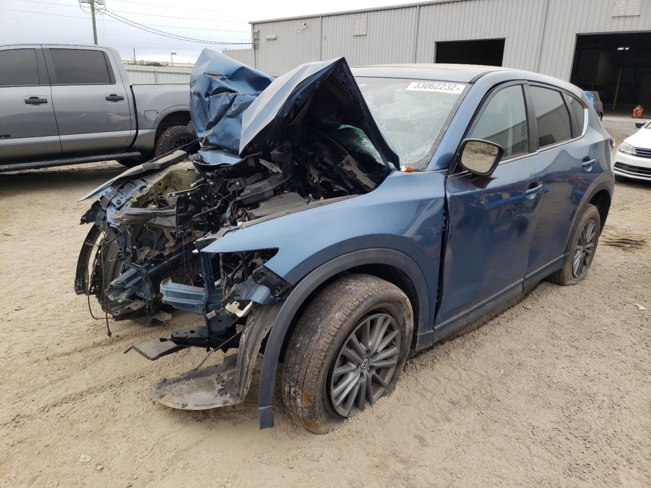 Photo 12 from auction – 2017 MAZDA CX-5 TOURI with VIN JM3KFBCL9H0175696