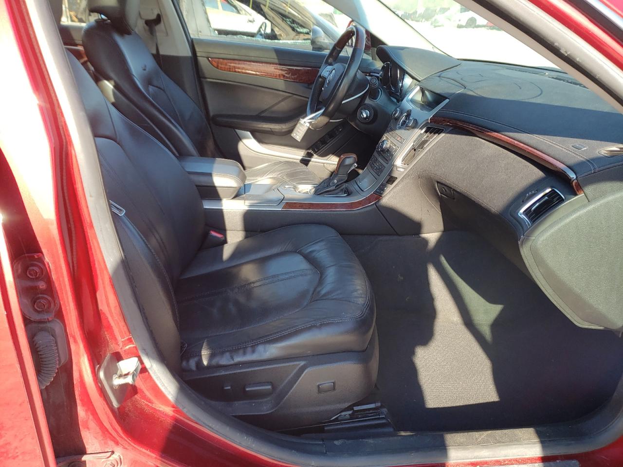 Photo 5 from auction – 2008 CADILLAC CTS with VIN 1G6DJ577480172321