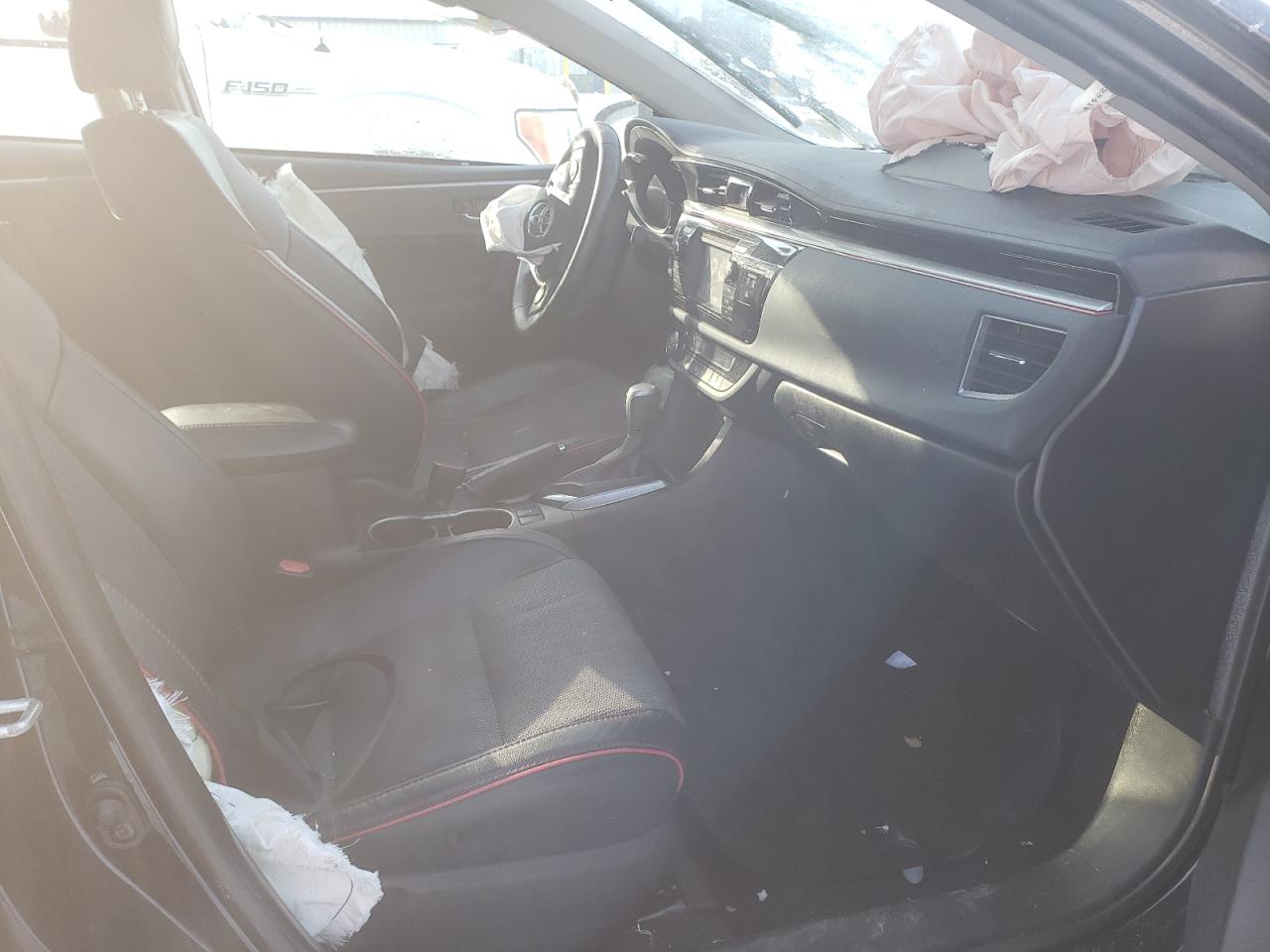 Photo 5 from auction – 2016 TOYOTA COROLLA L with VIN 2T1BURHE3GC584766