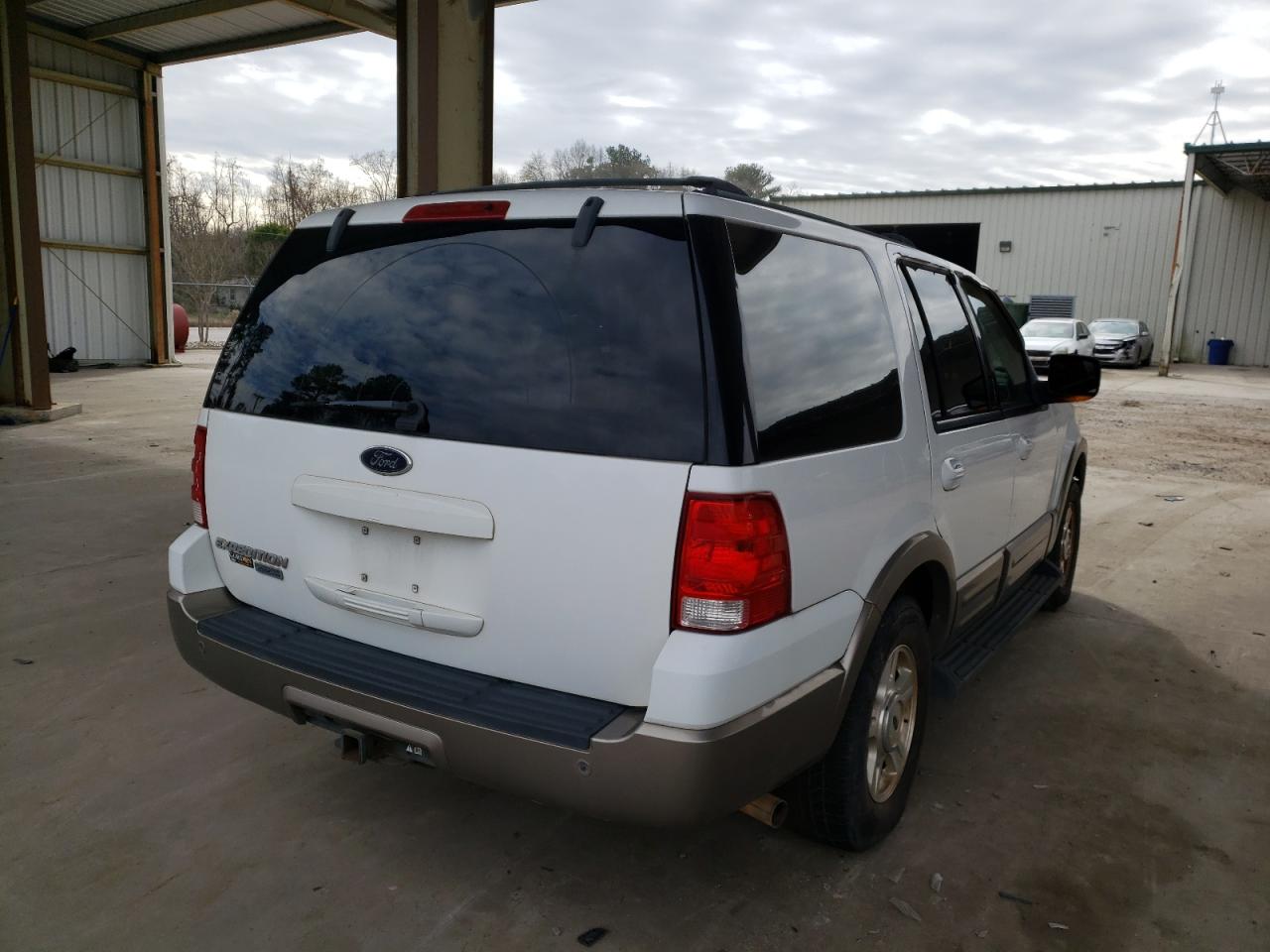Photo 4 from auction – 2003 FORD EXPEDITION with VIN 1FMFU17L33LA63905
