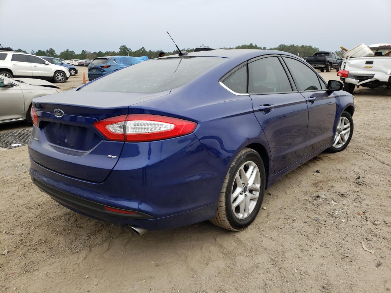 Photo 4 from auction – 2016 FORD FUSION SE with VIN 3FA6P0H75GR287973