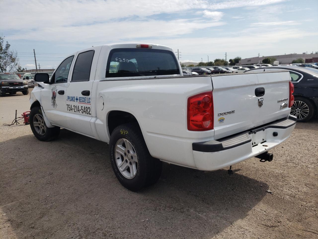 Photo 3 from auction – 2011 DODGE DAKOTA SLT with VIN 1D7RE3GK4BS656250