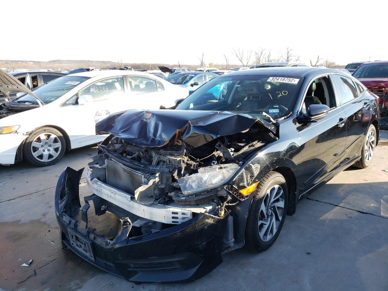 Photo 2 from auction – 2016 HONDA CIVIC EX with VIN 19XFC2F76GE090998