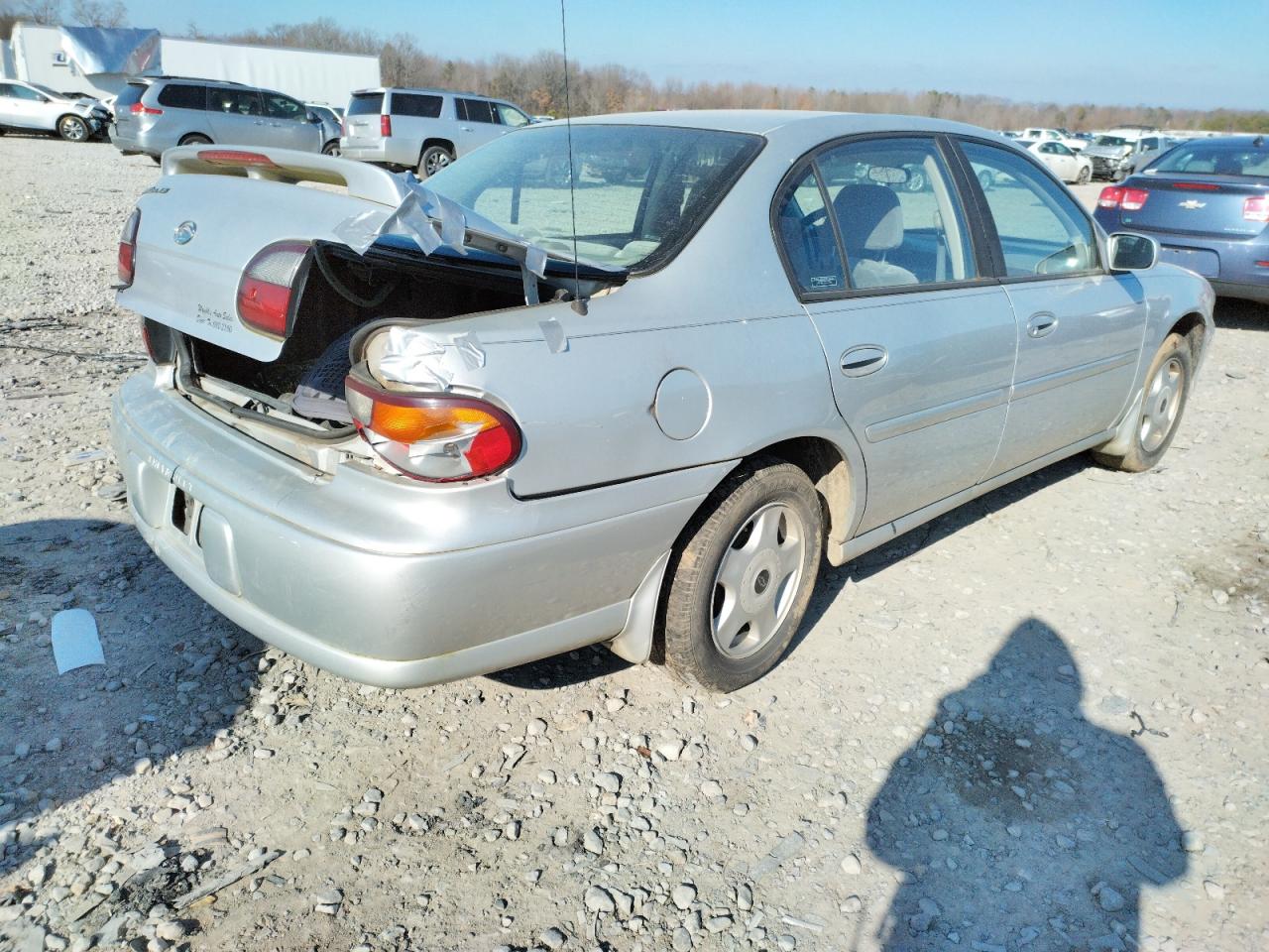 Photo 4 from auction – 2001 CHEVROLET MALIBU LS with VIN 1G1NE52J416229637