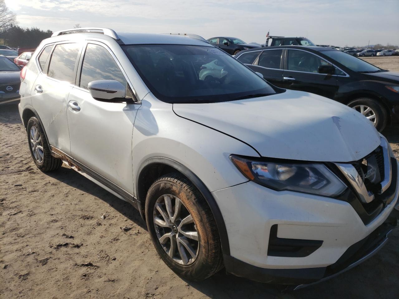 NISSAN ROGUE S 2017 with VIN KNMAT2MTXHP591730 - Photo from auction