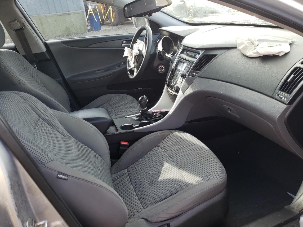 Photo 5 from auction – 2012 HYUNDAI SONATA GLS with VIN 5NPEB4AC3CH364310