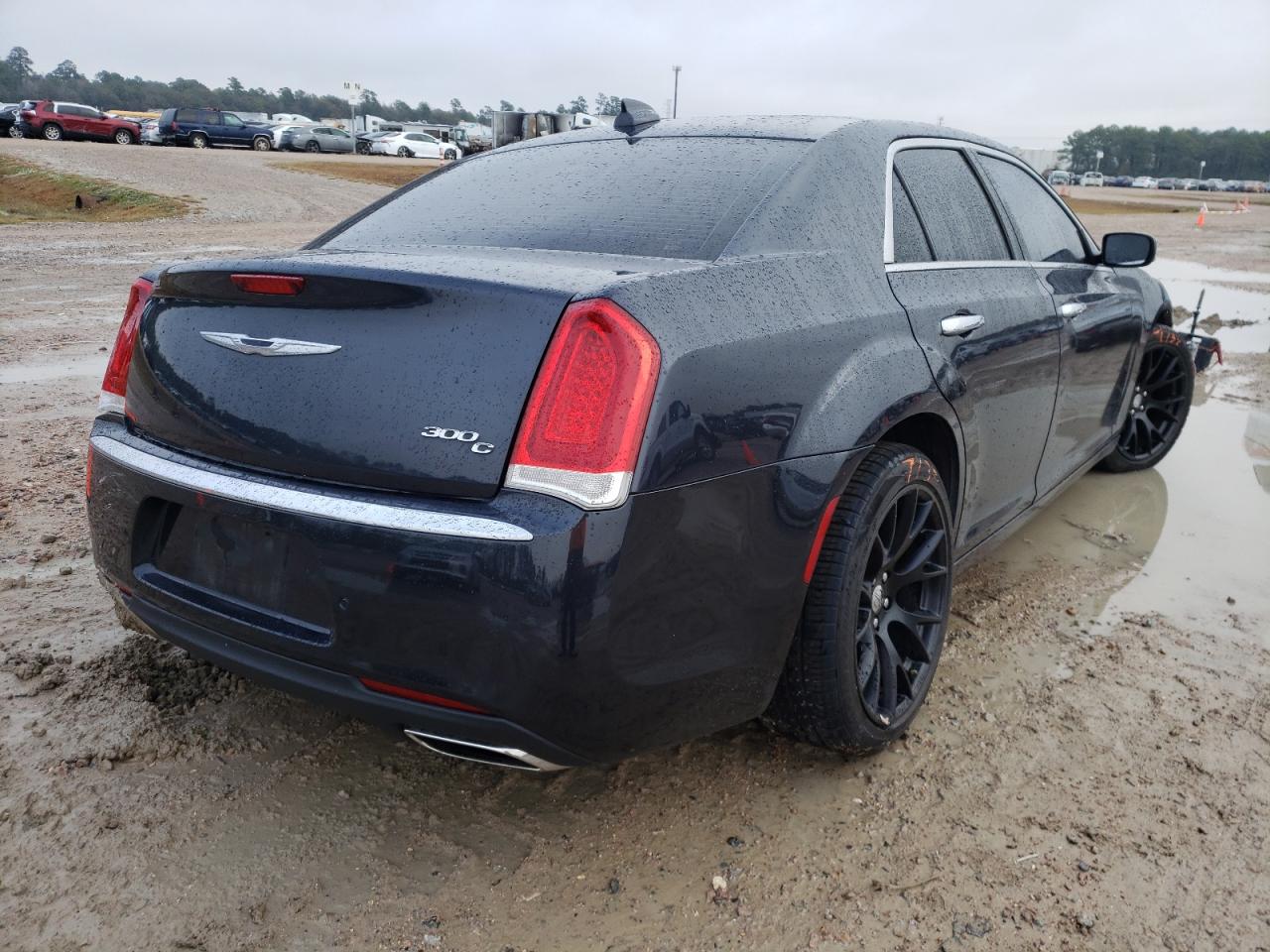 Photo 4 from auction – 2017 CHRYSLER 300C with VIN 2C3CCAEG0HH586467