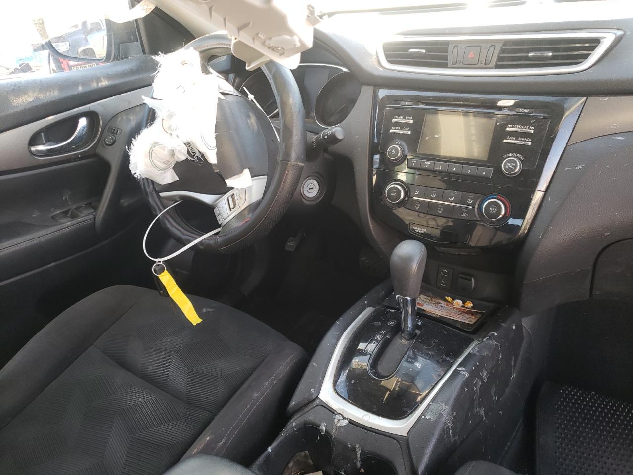 Photo 9 from auction – 2016 NISSAN ROGUE S with VIN JN8AT2MT2GW001366
