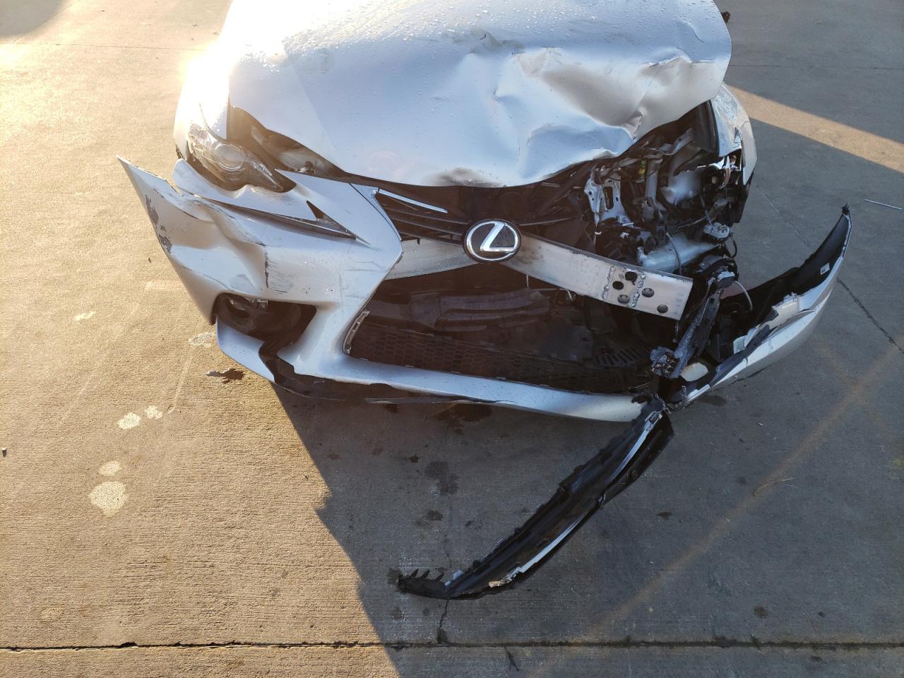 Photo 9 from auction – 2016 LEXUS IS 200T with VIN JTHBA1D20G5016430