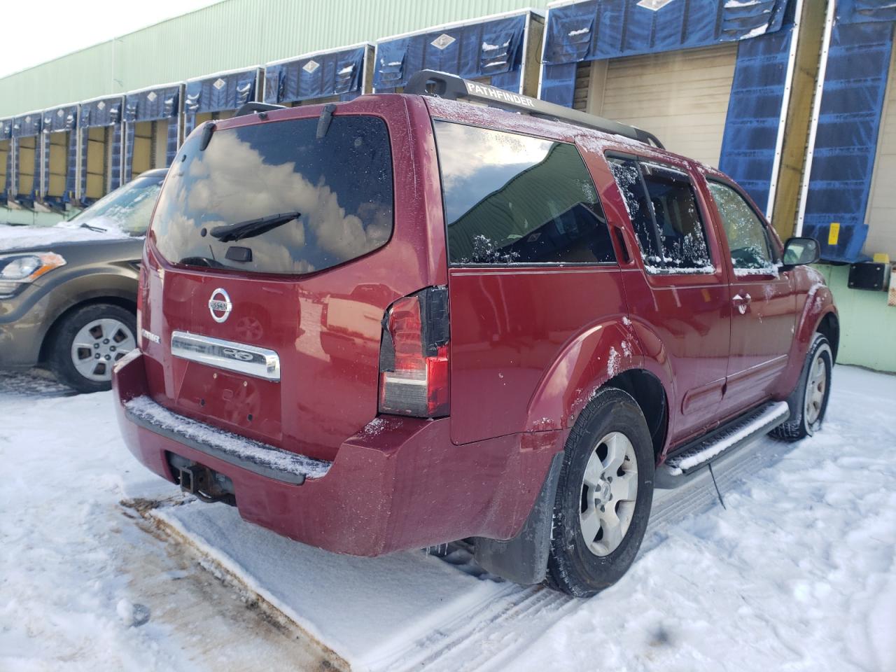Photo 4 from auction – 2007 NISSAN PATHFINDER with VIN 5N1AR18W07C632414