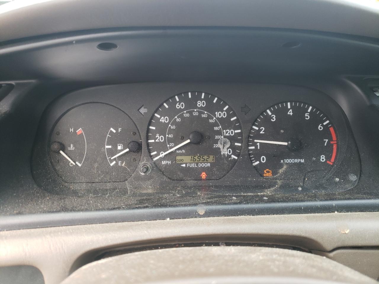 Photo 8 from auction – 2001 TOYOTA CAMRY with VIN 4T1BG22K31U780676