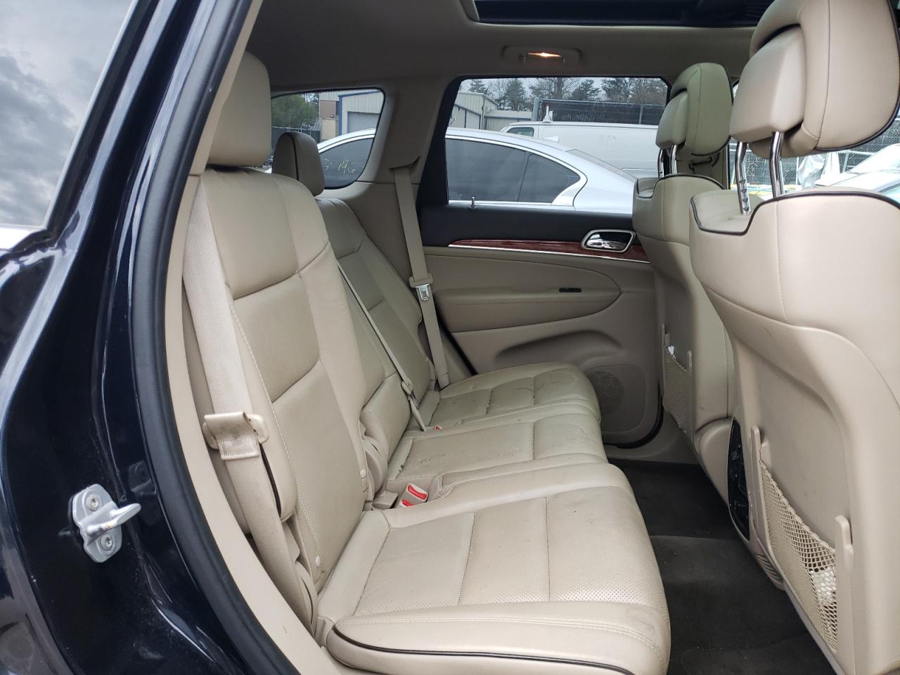 Photo 6 from auction – 2011 JEEP GRAND CHER with VIN 1J4RR6GT3BC606713