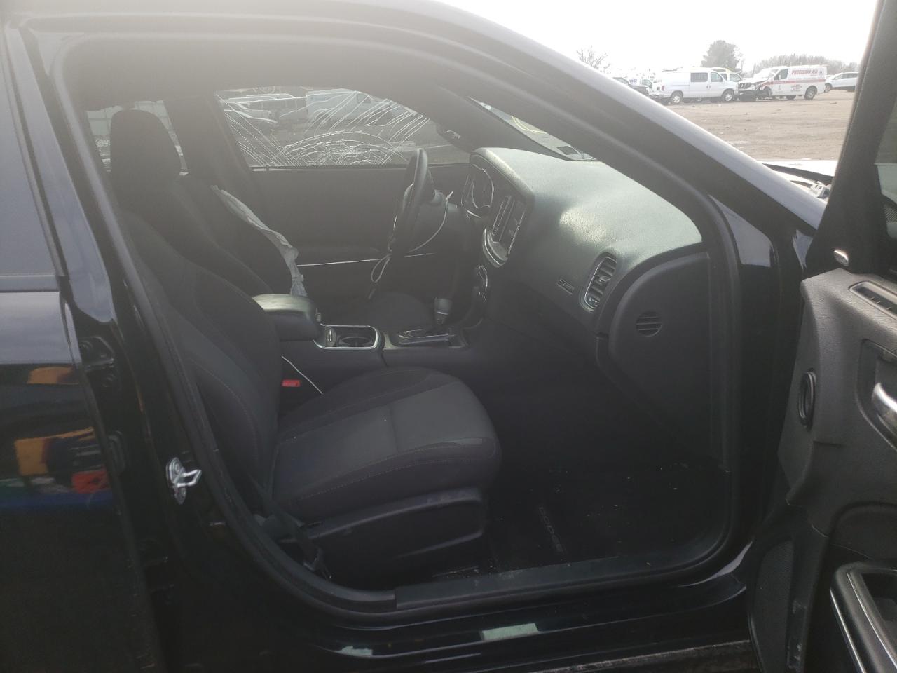 Photo 5 from auction – 2016 DODGE CHARGER SX with VIN 2C3CDXHGXGH326832