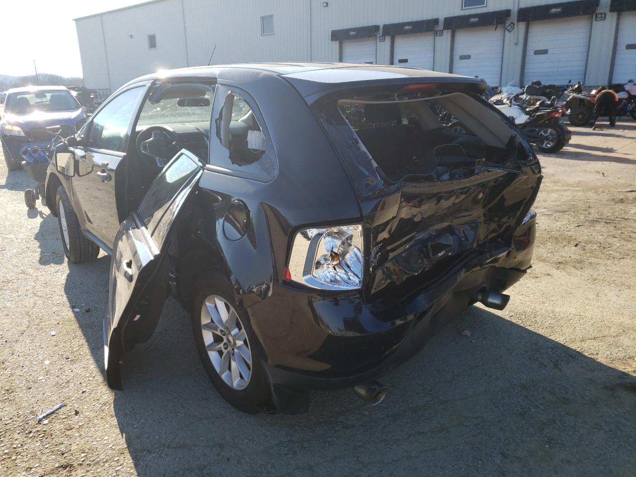 Photo 3 from auction – 2013 FORD EDGE SE with VIN 2FMDK3GC6DBE36977