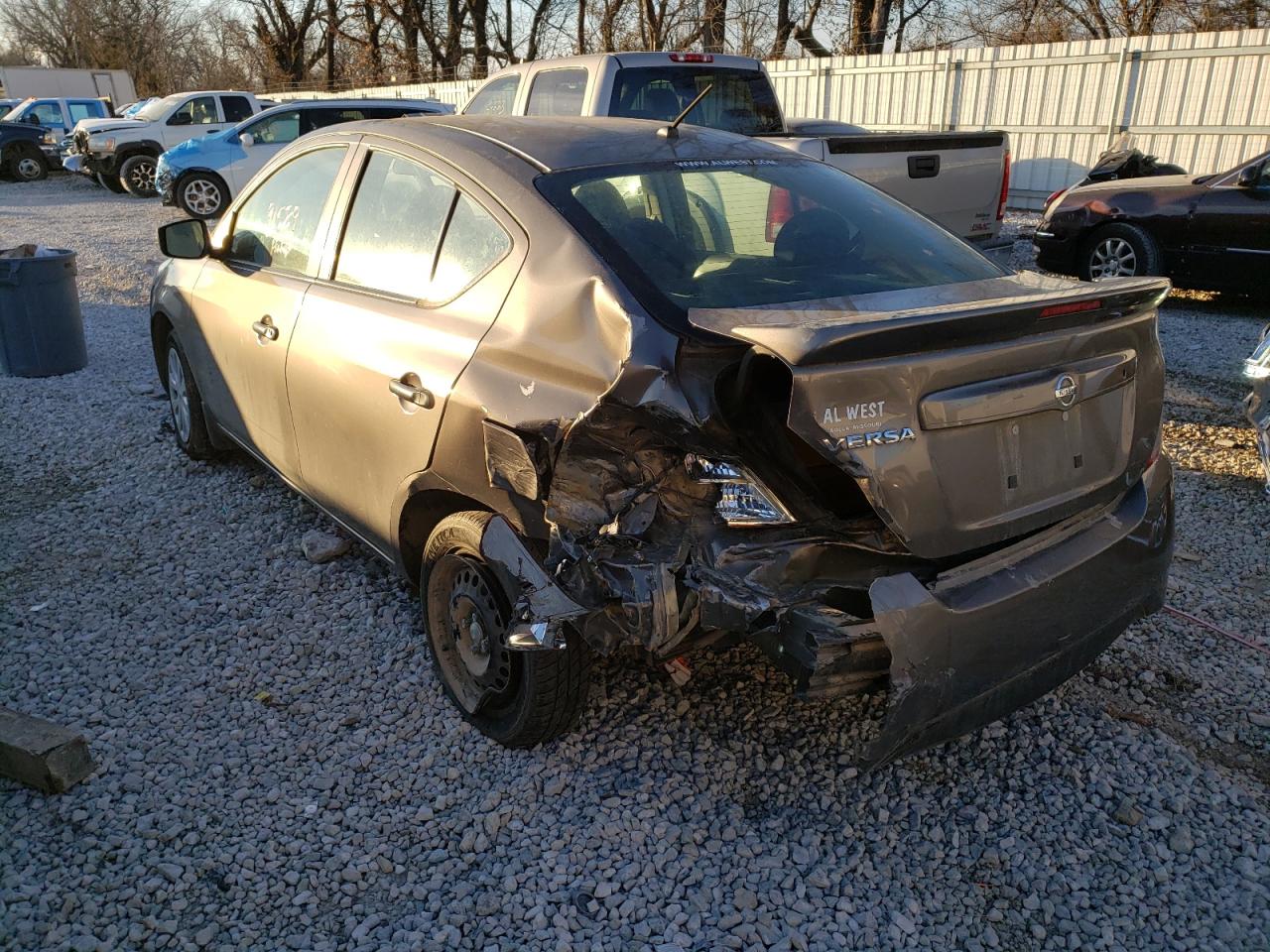 Photo 3 from auction – 2017 NISSAN VERSA S with VIN 3N1CN7AP6HL894669