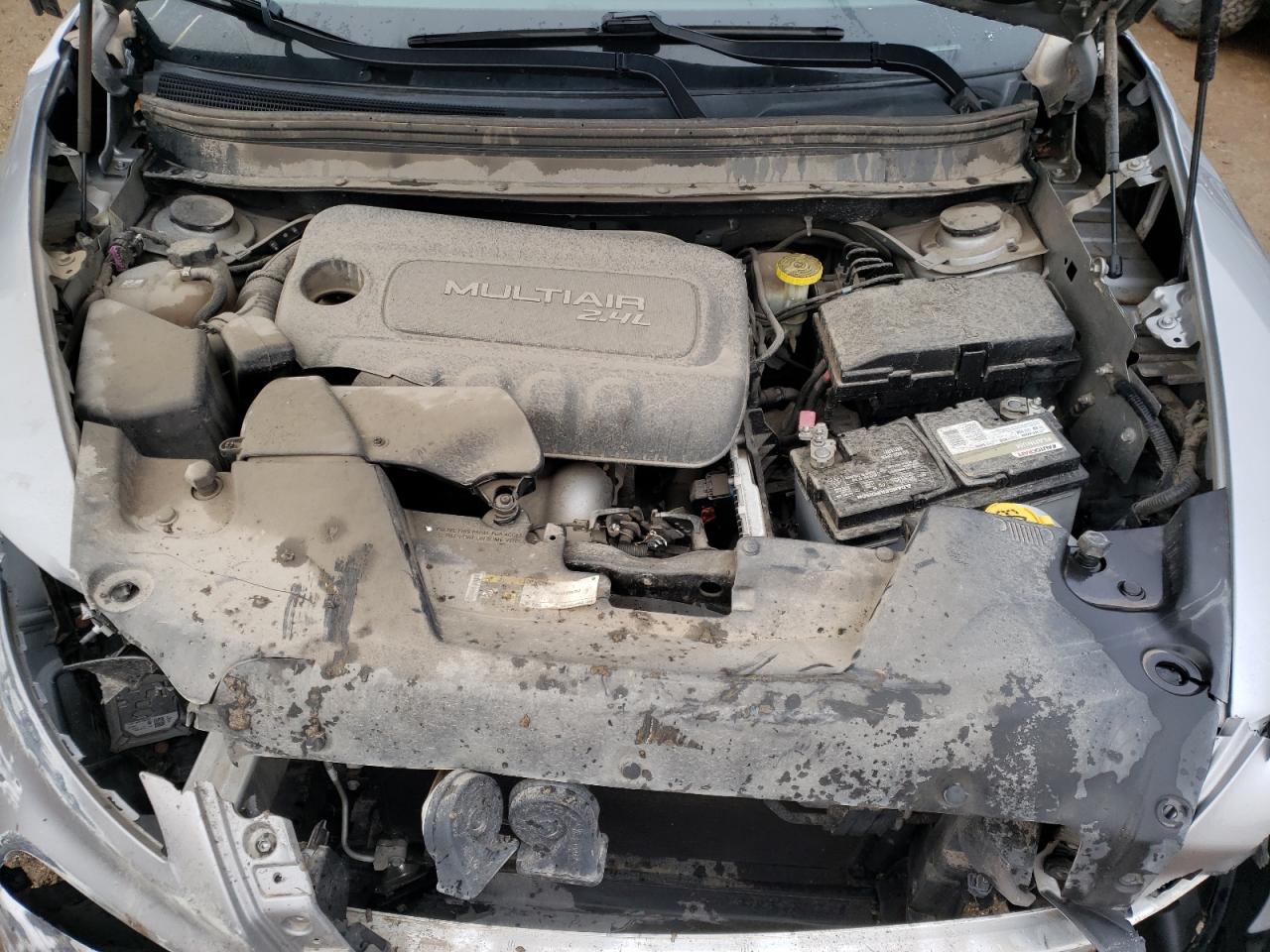 Photo 7 from auction – 2016 JEEP CHEROKEE L with VIN 1C4PJLCB4GW179385