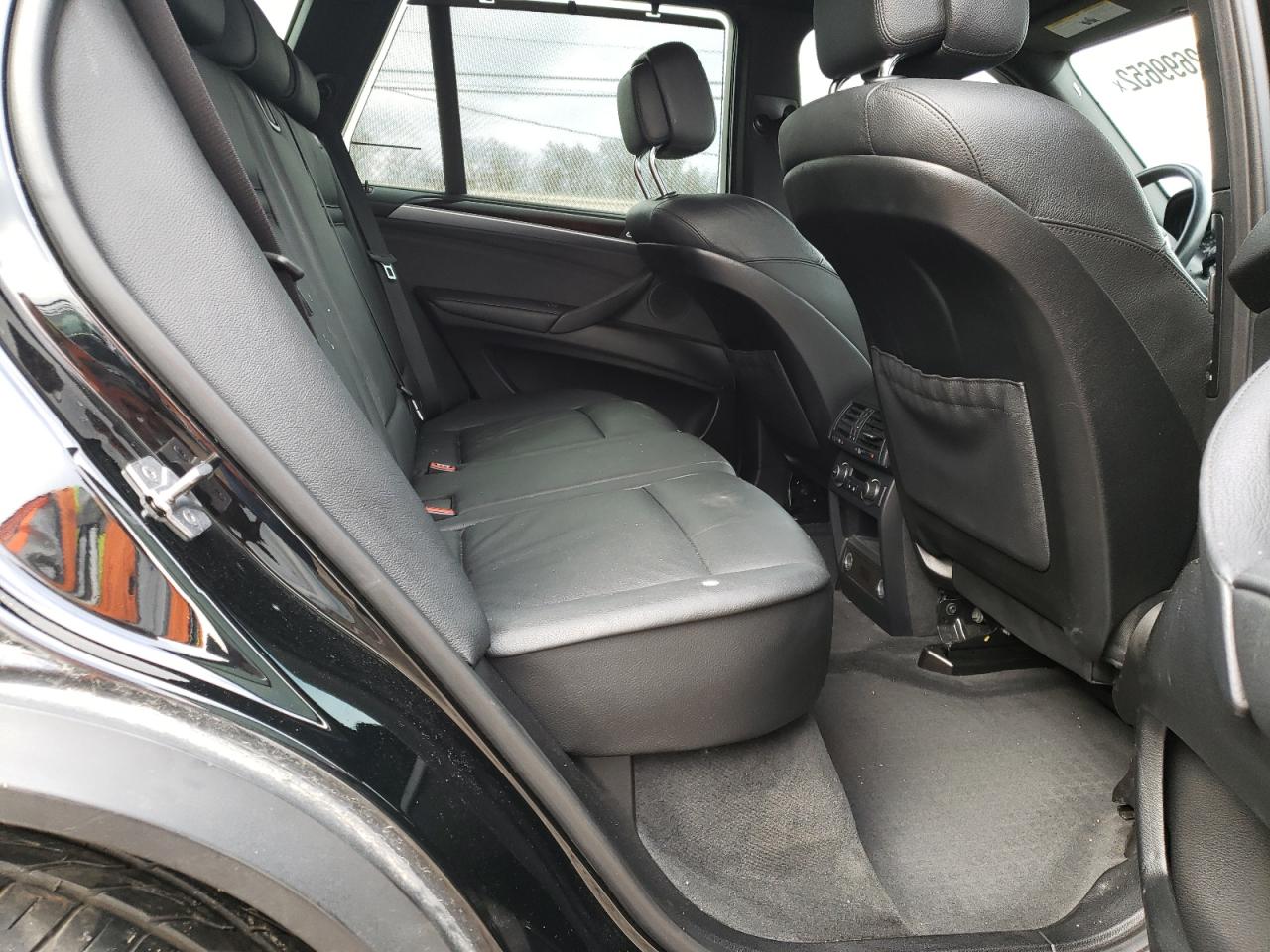 Photo 6 from auction – 2011 BMW X5 XDRIVE3 with VIN 5UXZW0C59BL658784